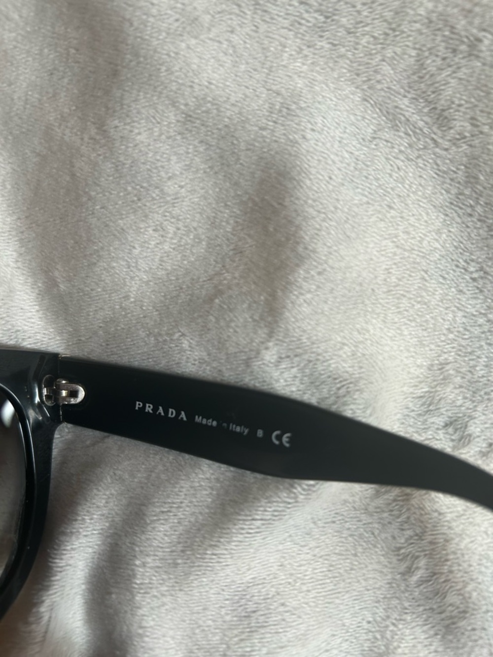 Prada Women's Black Cat-Eye Sunglasses with Smoke Lenses - Picture 5 of 9